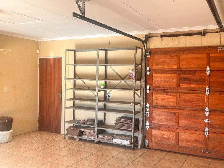 3 Bedroom Property for Sale in Wavecrest Eastern Cape